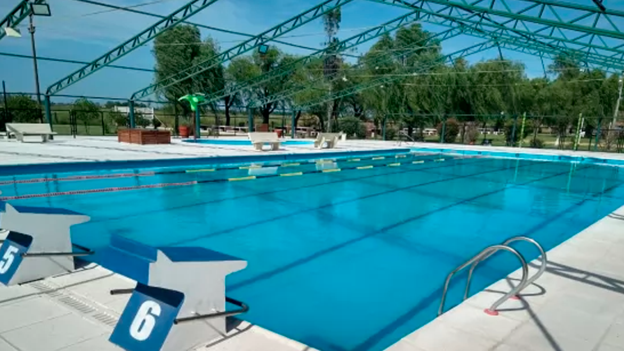 Arrancó la temporada de pileta en el Polideportivo – Puerto Timbúes