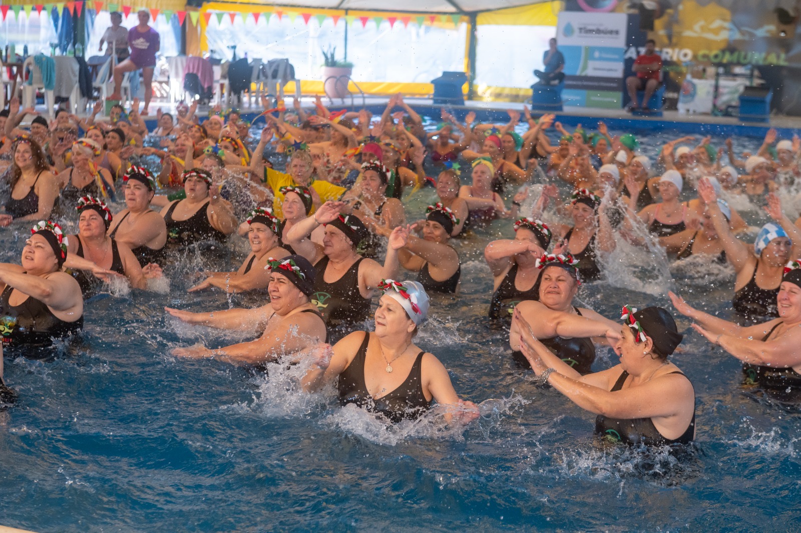 El Polideportivo Comunal de Timbúes fue escenario de un nuevo Encuentro de AquaGym El Polideportivo Comunal de Timbúes fue escenario de un nuevo Encuentro de AquaGym