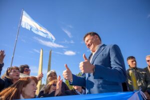 San Lorenzo celebró el Día de la Bandera con una fiesta popular y el cierre de Litto Nebbia