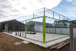 Comenzó la construcción de la cancha de pádel en el Club Sarmiento de Timbúes