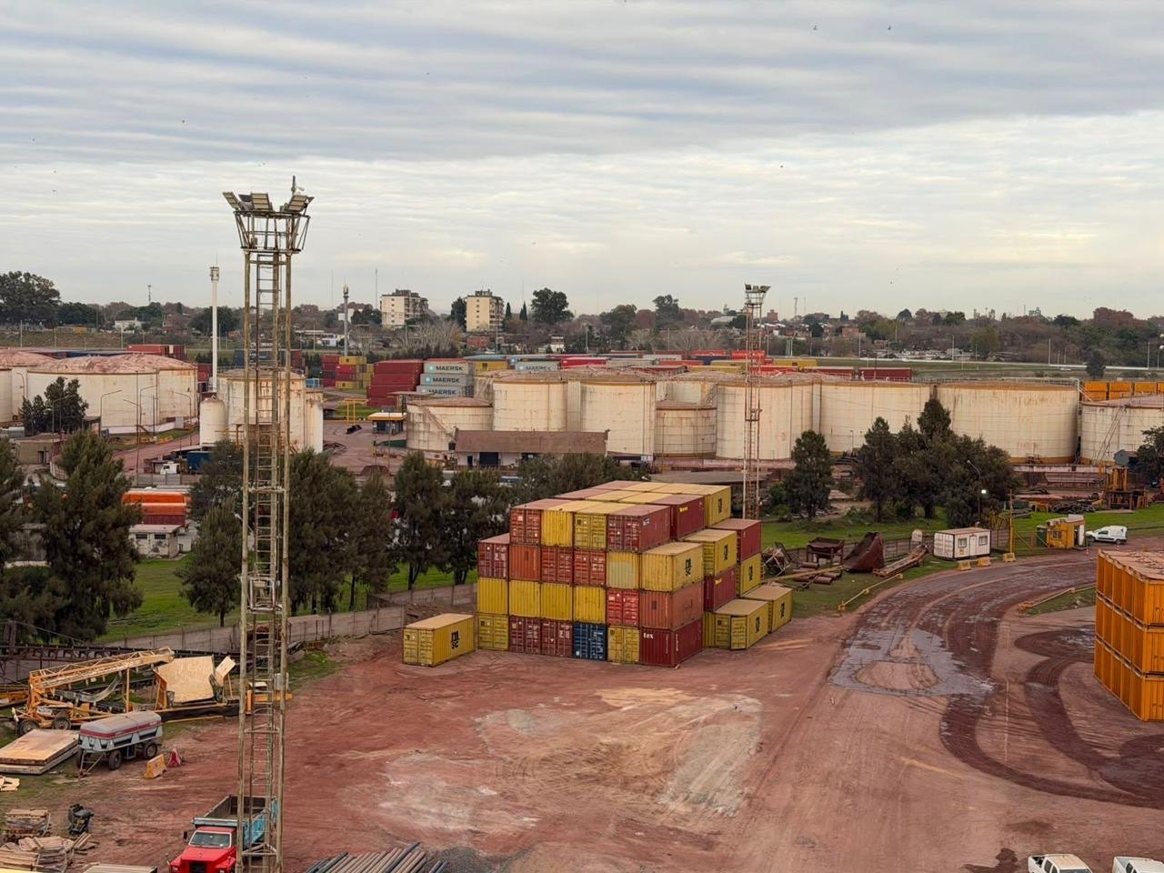 Los puertos públicos de Santa Fe movilizaron más de 2,8 millones de toneladas de carga en seis meses