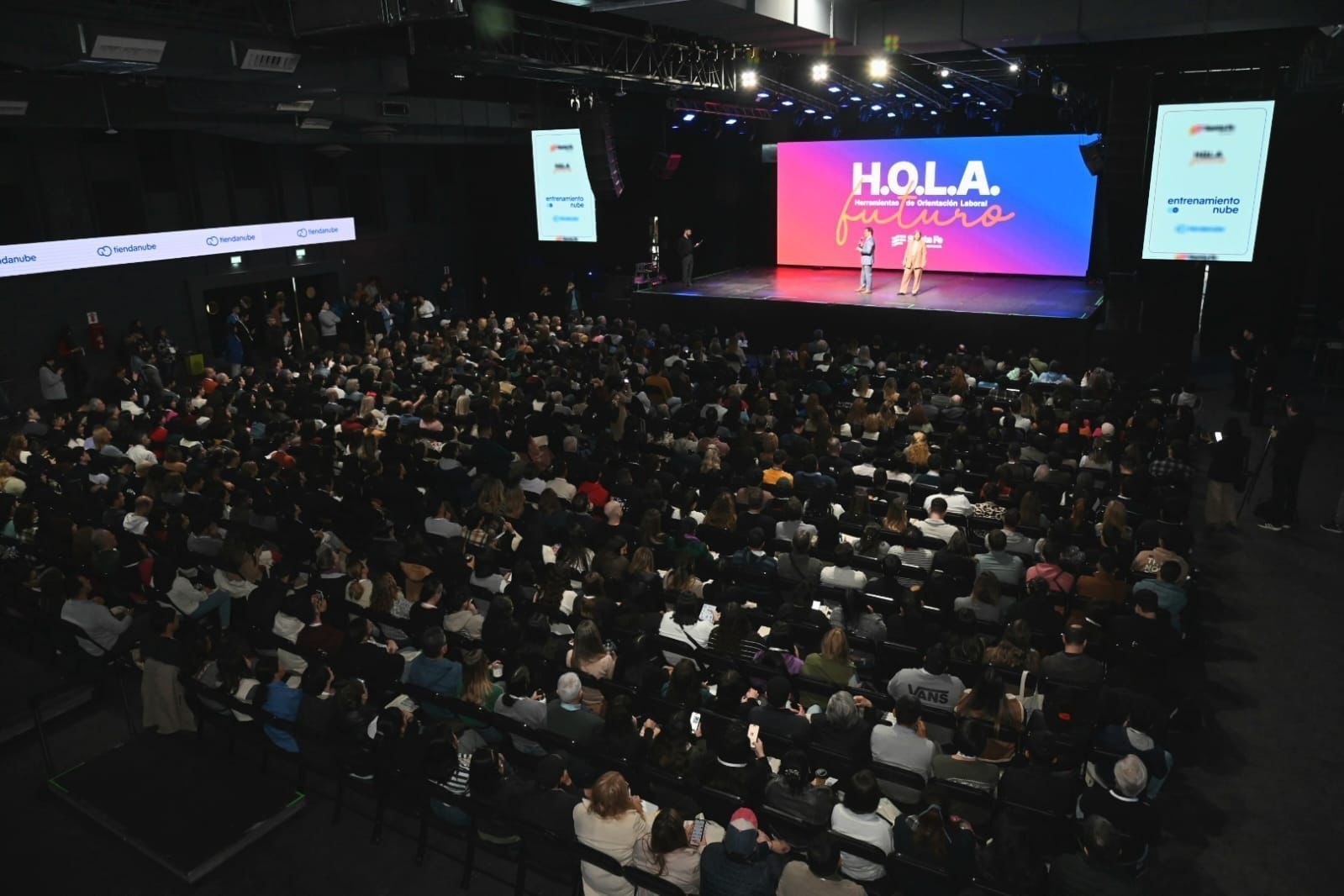 Roldán tendrá una capacitación gratuita sobre inteligencia artificial aplicada al trabajo