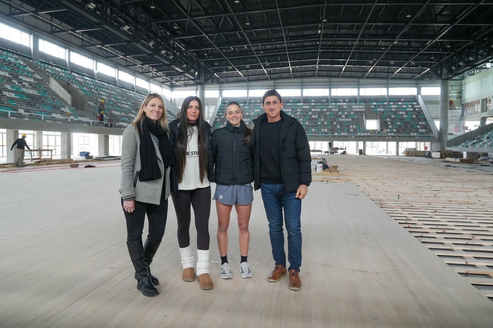 Dos Leonas recorrieron las obras de los Juegos Suramericanos en Santa Fe y destacaron el legado deportivo