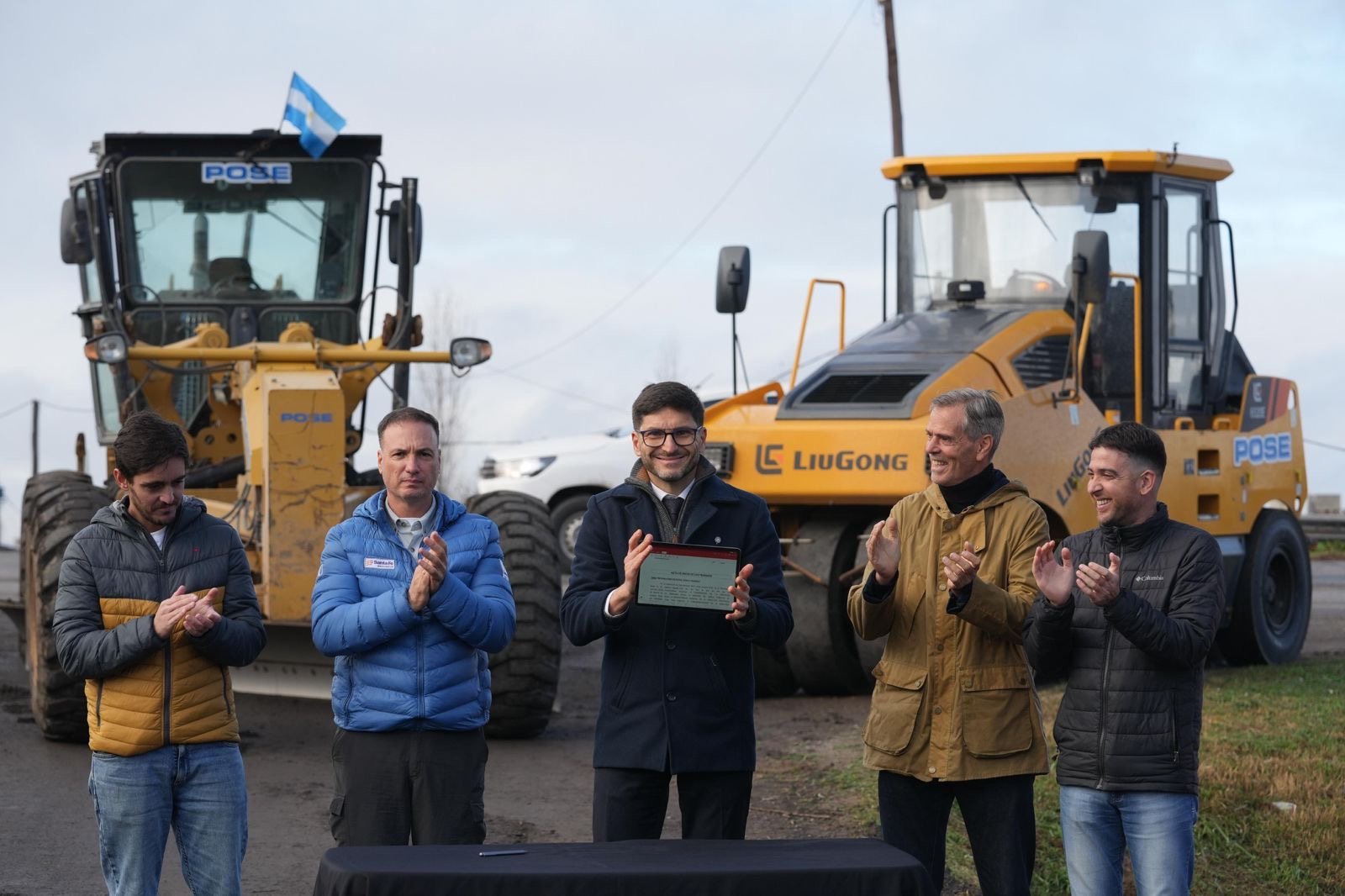 Pullaro puso en marcha la recuperación de la A012 con una inversión provincial de .300 millones
