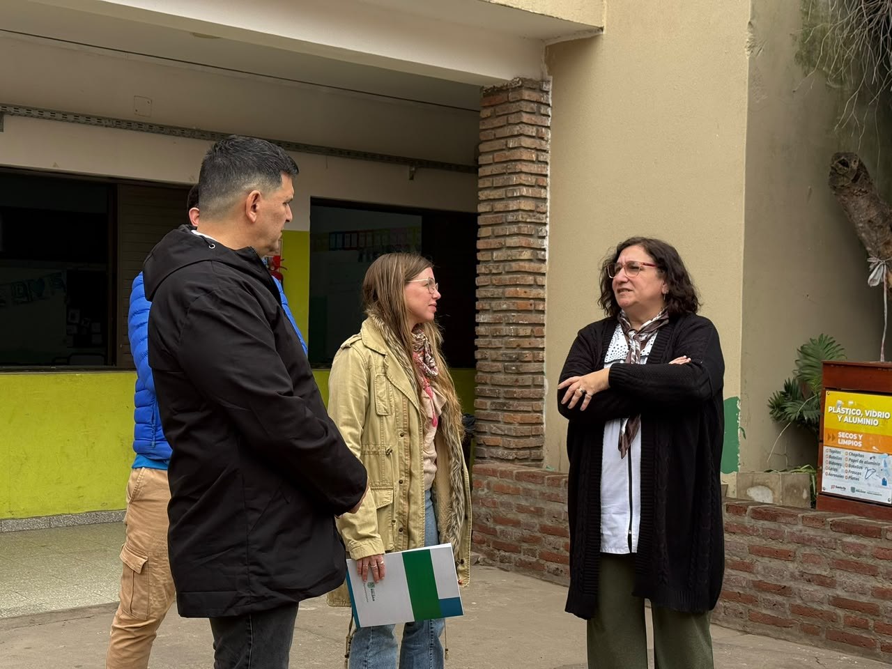 Entrega del FANI en Roldán