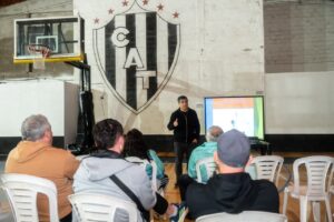 Comenzó en Timbúes un ciclo de capacitación en psicología deportiva